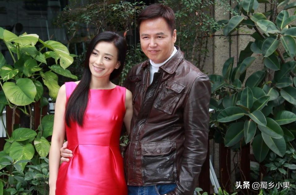 演员吉阳,重磅推出演员吉阳的高科技新品——科技之光，照亮您的生活！