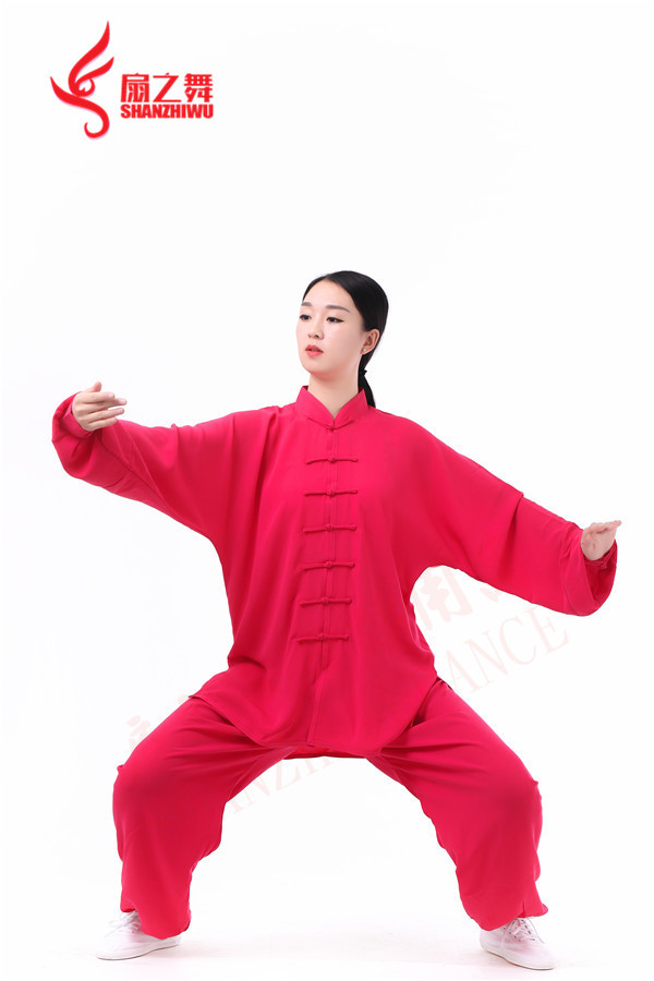 太极服饰新款上市,太极服饰新款上市，温馨的日常故事